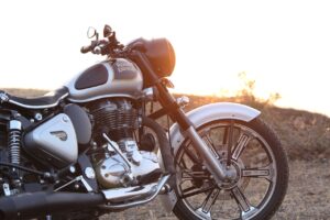 Read more about the article Maintaining Your Royal Enfield: A Guide to Keeping Your Ride Running Smooth