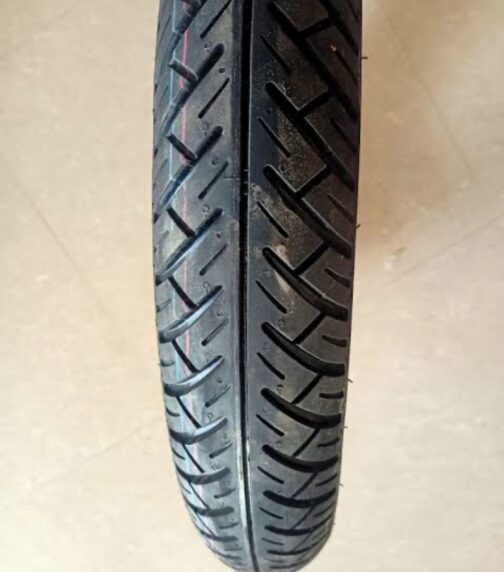 BULLET CLASSIC FRONT TYRE 90-90-19 MRF